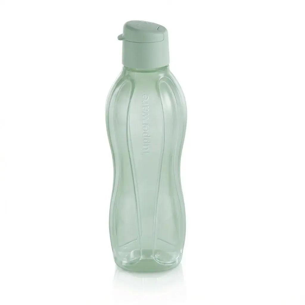 Tupperware Trinkflaschen 750 ml | EcoEasy | 2 Stück | Salbei · Rosé 11185993 Iconic Bestseller / Tupperware EcoEasy Trinkflasche 750 ml, 2er-Set in Salbei und Rosé – Mehrwegflaschen aus recyceltem Eco+ Material