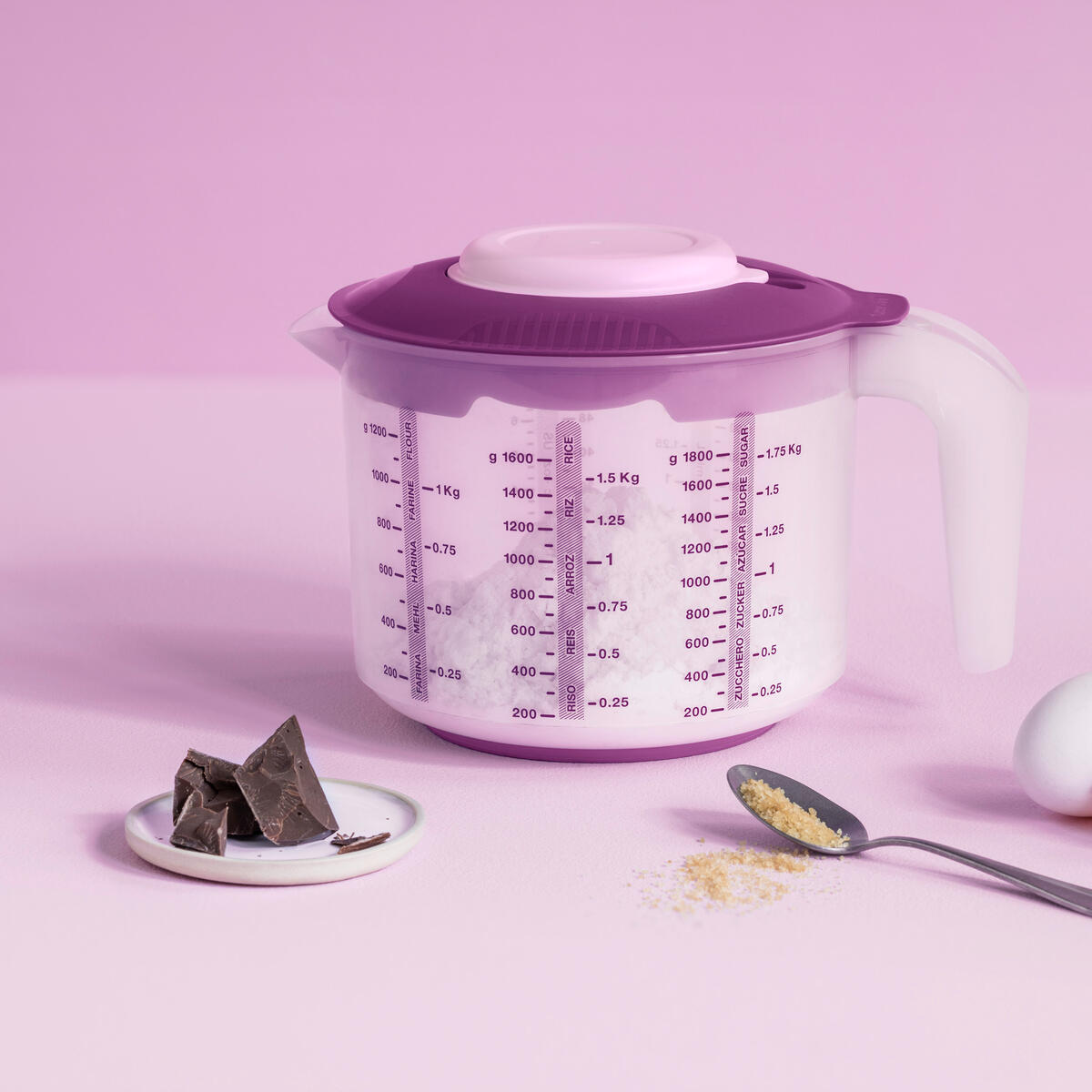 Rühr-Mix 2L von der Marke Tupperware / Messen, mixen und Rühren / inkl. Spritzschutzdeckel / zum Frischhalten und Aufbewahren / mit integrierter Skala / granulierter Boden gegen Kratzer / Rührschüssel / hier direkt online kaufen