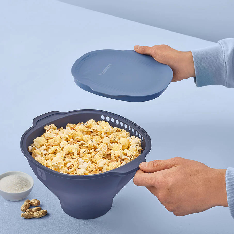 WOW Pop Popcorn Zubereiter von Tupperware / Deckel mit Dampfabzug / Popcorn Ohne Öl / Faltbar und Ultra Flach / für in die Mikrowelle / Spülmaschinen Beständig / Super Schnell zubereitet / Hier direkt online kaufen