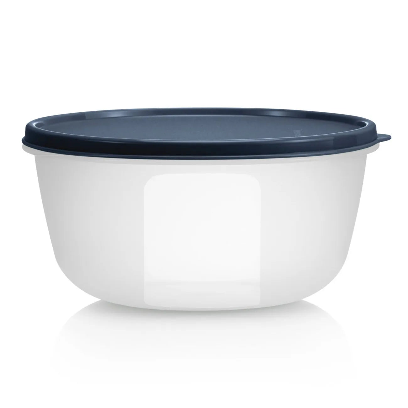 Frische Trio Clarissa Set von der Marke Tupperware / besteht aus 2x 300ml und 1x 1,4l Schüsseln mit Deckel / Ideal zu Vorbereiten und Mitnehmen / Vorbereiten Frischhalten und Servieren / Deckel mit Sicherheitsverschluss schließen Luft und Wasserdicht / Schüsseln bei nicht Verwendung platzsparend ineinander stapelbar / Frischebehälter mit Deckel / Ansicht Großer Behälter von der Seite / Hier direkt online kaufen