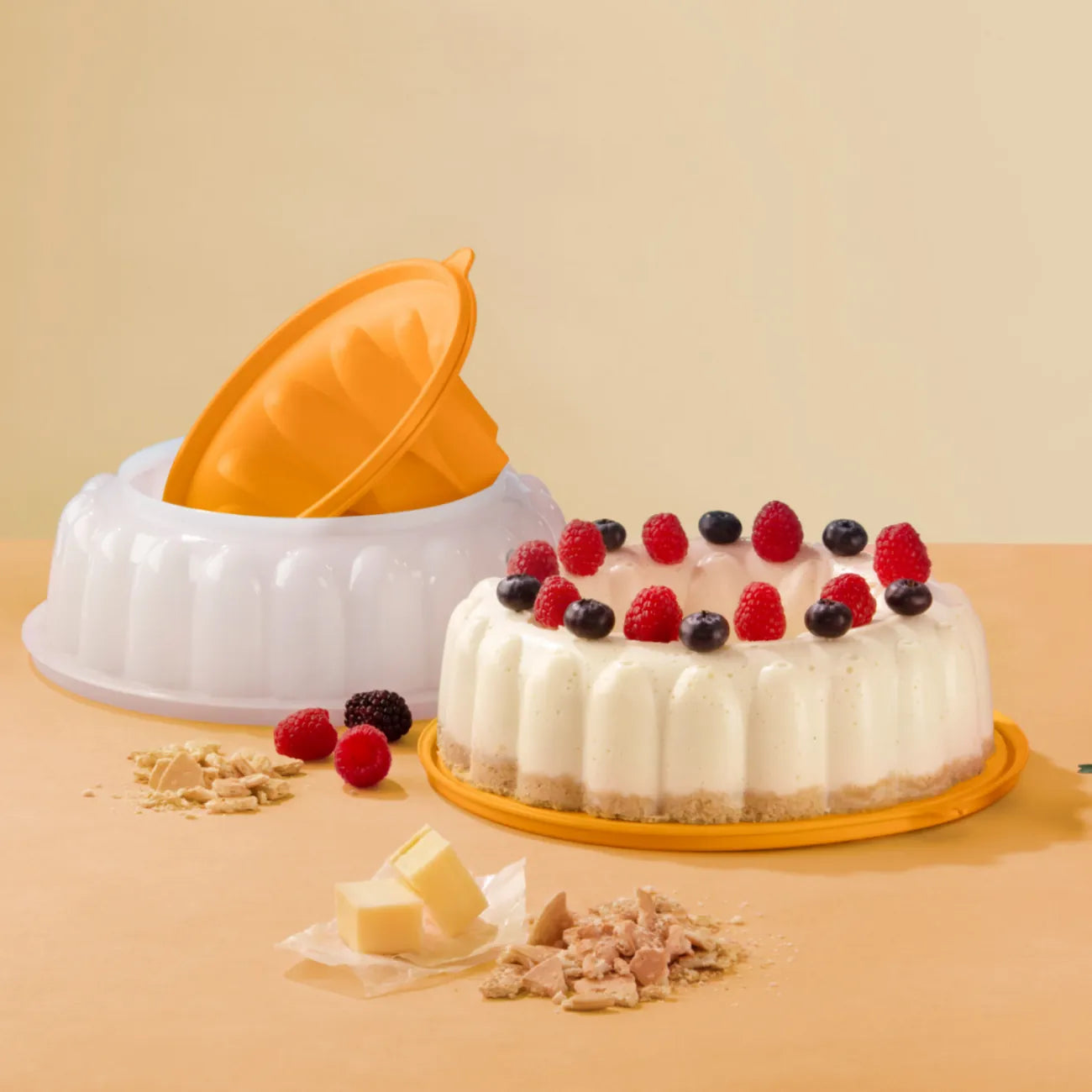 Puddingform 1,5 l Jel-Ring® von der Marke Tupperware / Form zum Zubereiten und Servieren / Perfekt für Pudding , Mouse oder auch Eiscreme / Fest Verschließbar / Hier direkt online kaufen