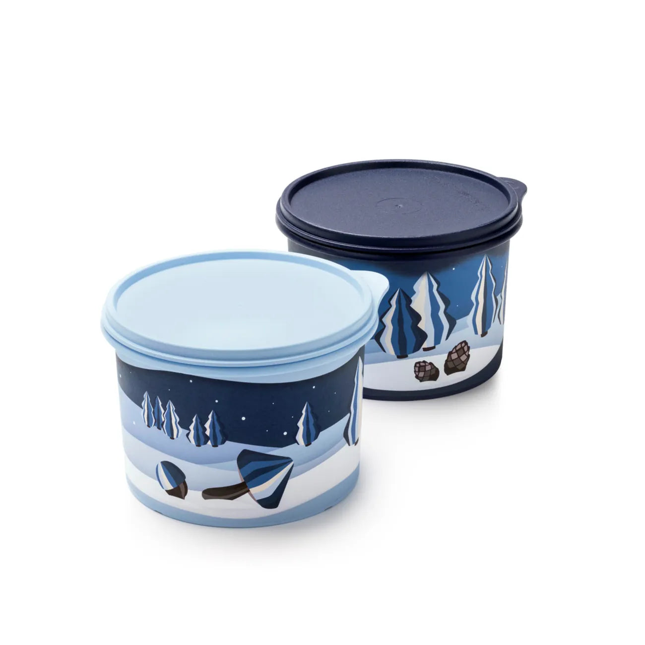 Winter-Set Winterzauber Runde 1,1 l Rundix von der Marke Tupperware / 2 Behälter / Ideal zum Frischalten und Aufbewahren / Stapelbar / in Winter Wonder Design / Luft und Wasserdichter Deckel / Platzsparend / Beispielbild mit geschlossenen Deckel / Hier direkt online kaufen 