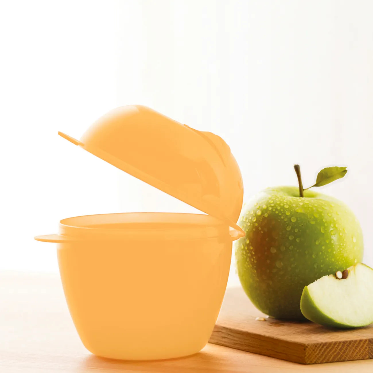Eco+ Apfel Box von der Marke Tupperware / Apfel Box / Perfekt für Unterwegs / Lunchbox / Snackbox / Obstbox / Ideal zum Transportieren / Hier direkt online Kaufen 