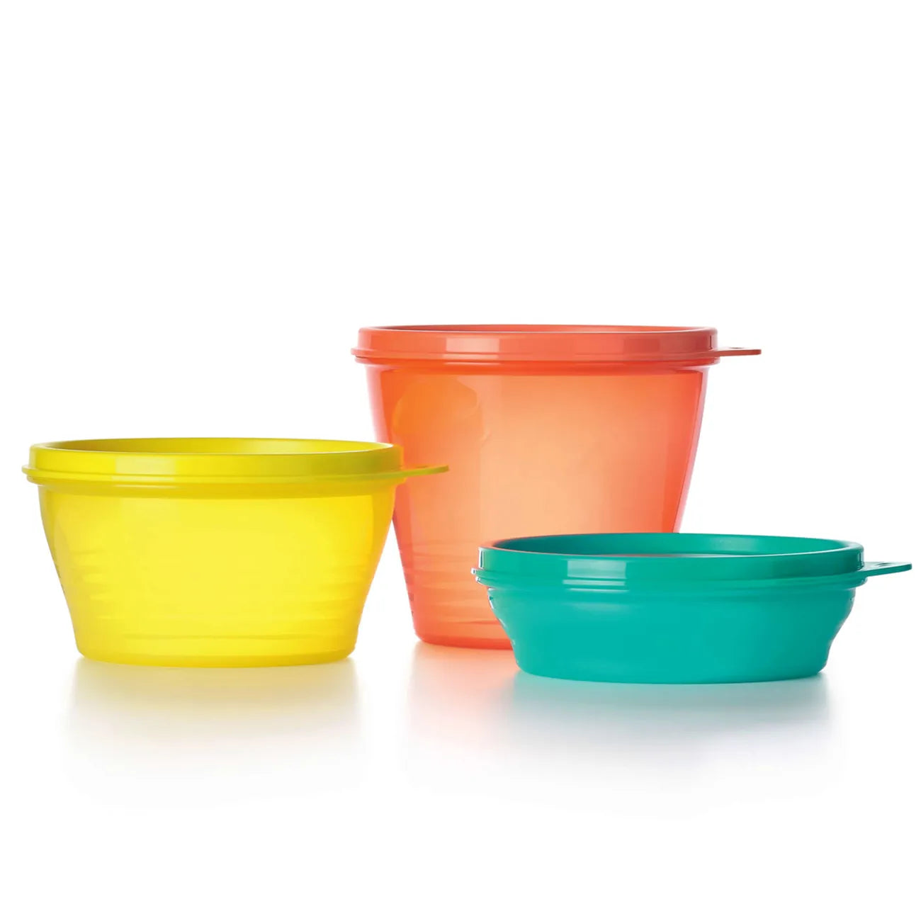 Classic Set klein 3 Bunte Frische Behälter von der Marke Tupperware / mit 240ml, 500ml und 800ml Füllmenge / Perfekt zum Mitnehmen / Luftdichter Deckel / Stapelbar / Farbenfroh / Übersichtbild alle 3 Behälter / Hier direkt online kaufen 