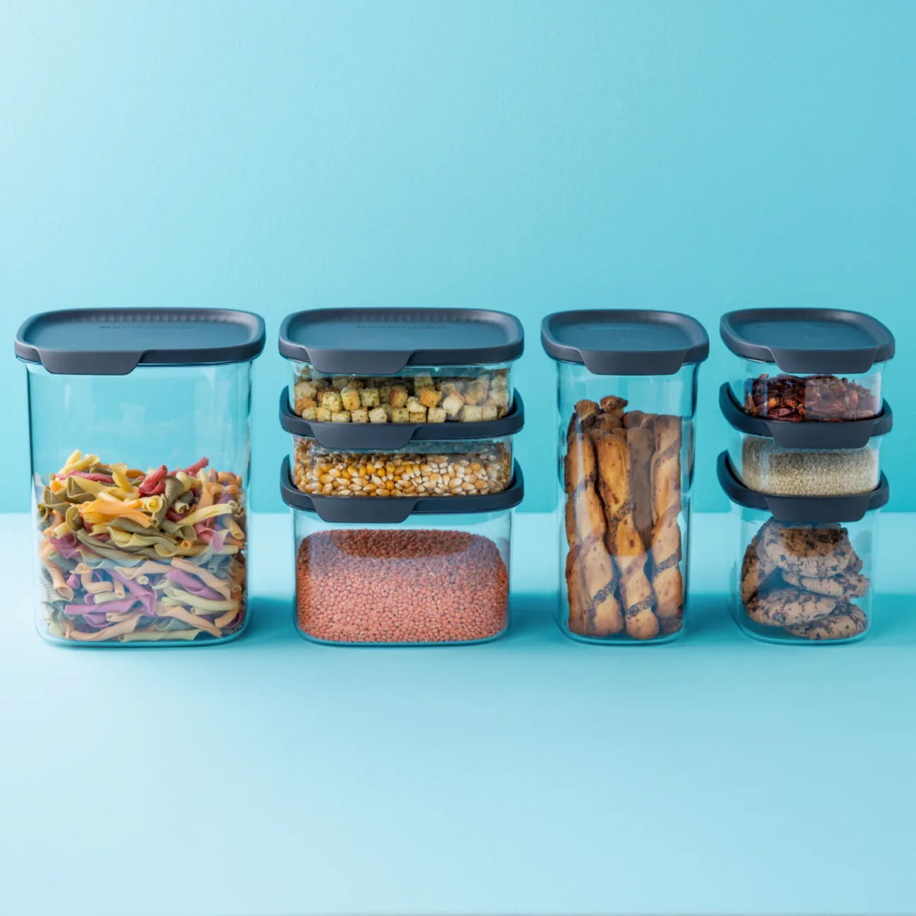 Ultra Clear 1l in Oval von der Marke Tupperware / ein echter Hingucker in Kühlschrank und Vorratsschrank / leicht zu öffnende, Luftdichte Deckel / modular Stapelbar / Langlebig und Nachhaltig / Vielseitig Einsetzbar / Übersicht alle Ultra Clear Behälter / Hier direkt online kaufen 