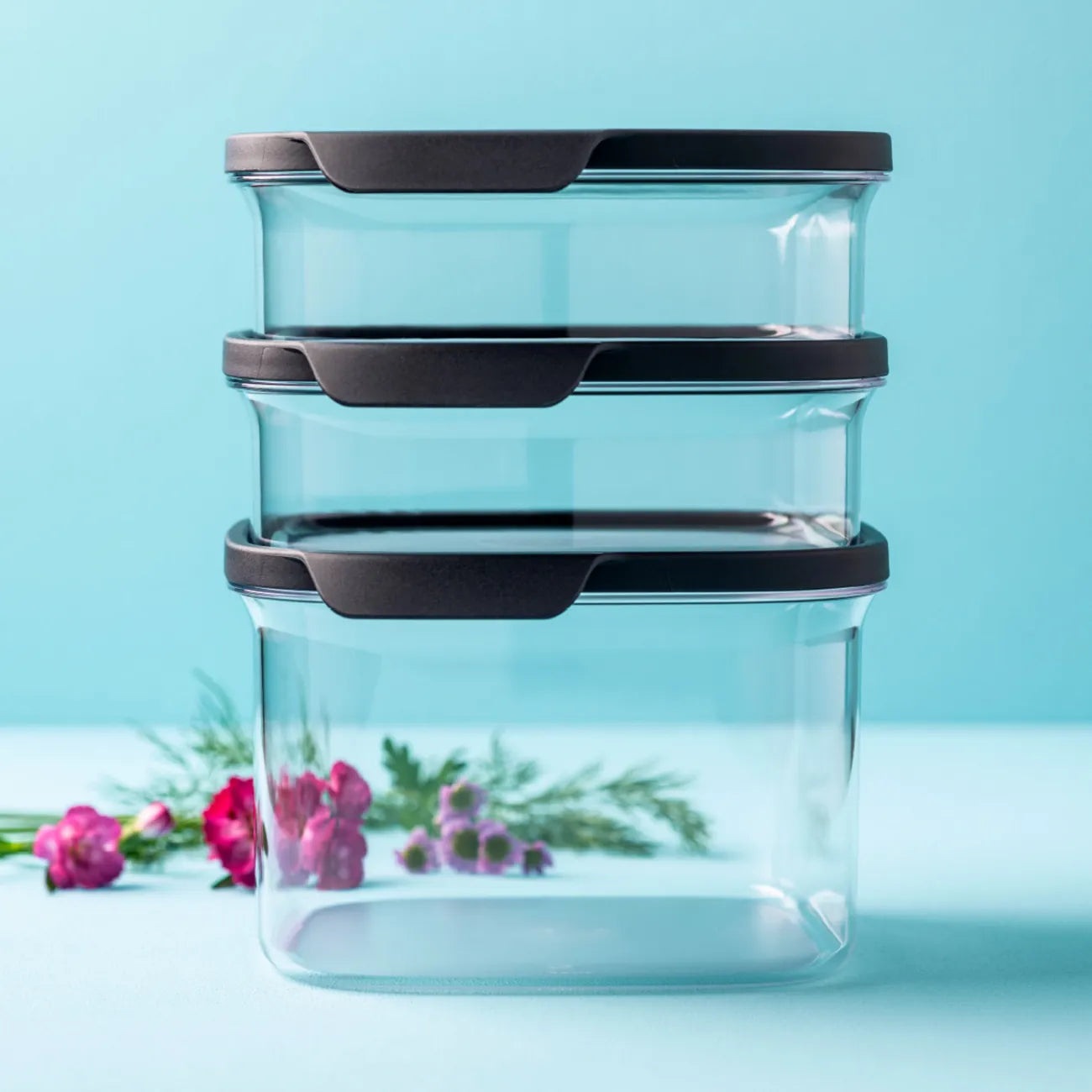 Ultra Clear 825ml in Eckig von der Marke Tupperware / alles frisch und übersichtlich aufbewahrt / Modular Stapelbar / Optimal für Trockene Lebensmittel / leicht zu öffnender Luftdichter Deckel / Elegant und Langlebig / einfache Handhabung / aus Glas ähnlichem Material / Hier direkt online kaufen