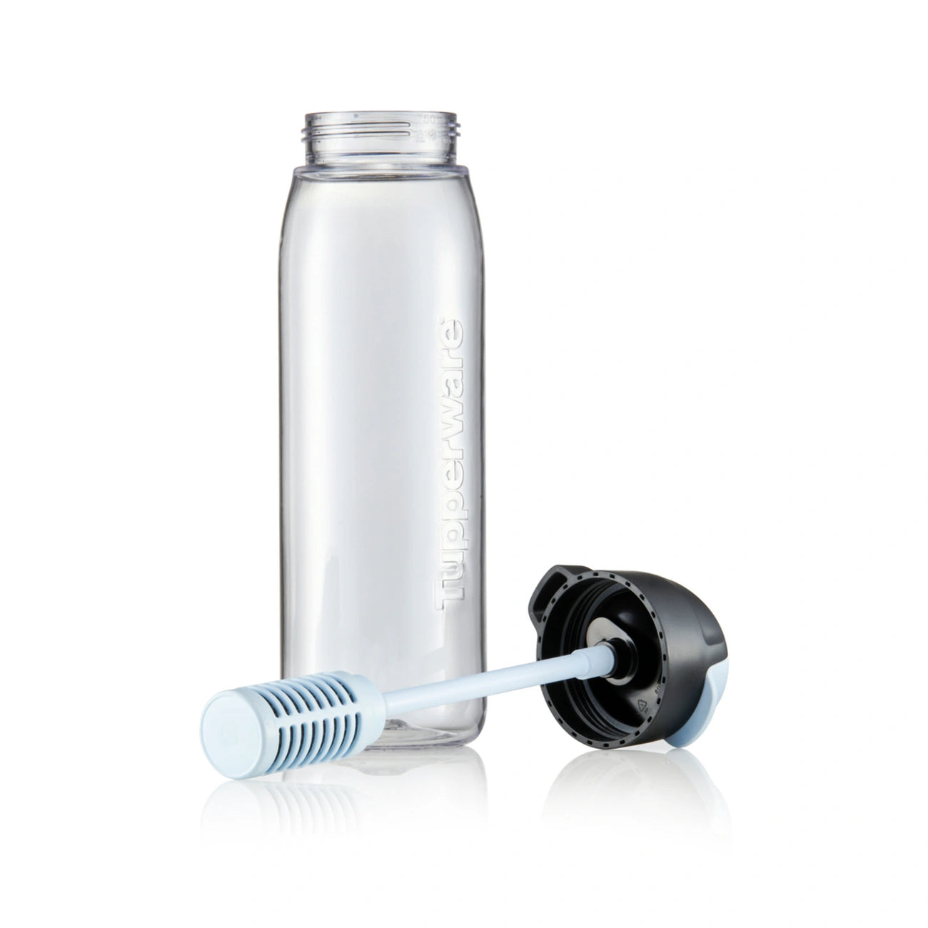 Pure&Go Wasserfilter Flasche 750ml inkl. Einsatz von der Marke Tupperware / Wasserfilter für Unterwegs / mit integriertem Trinkhalm & austauschbaren Filter / mit einem Filter kannst du bis zu 300 Liter Wasser Filtern / Ansicht Flasche und herausgeschraubter Wasserfilter / Hier direkt online kaufen 