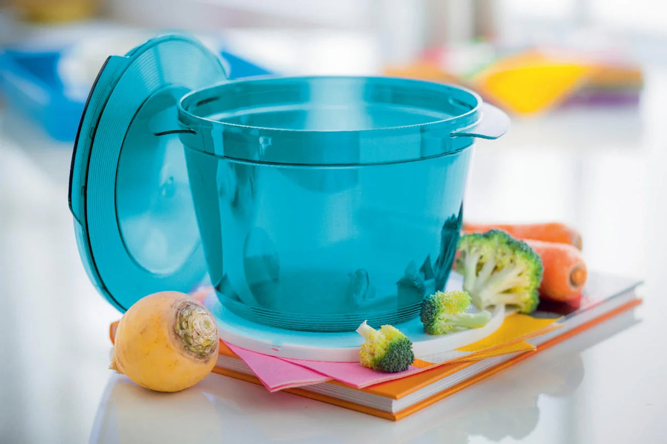 MicroCook 2,25 L Kasserolle von der Marke Tupperware / in der Farbe Türkis / zum Essen zubereiten für bis zu 6 Personen / für die Mikrowelle / Gefrier- und Kühlgeeignet / Praktisch und Schnell kochen / Mikrowellenbehälter / mit Frischhaltedeckel / Hier direkt online kaufen 