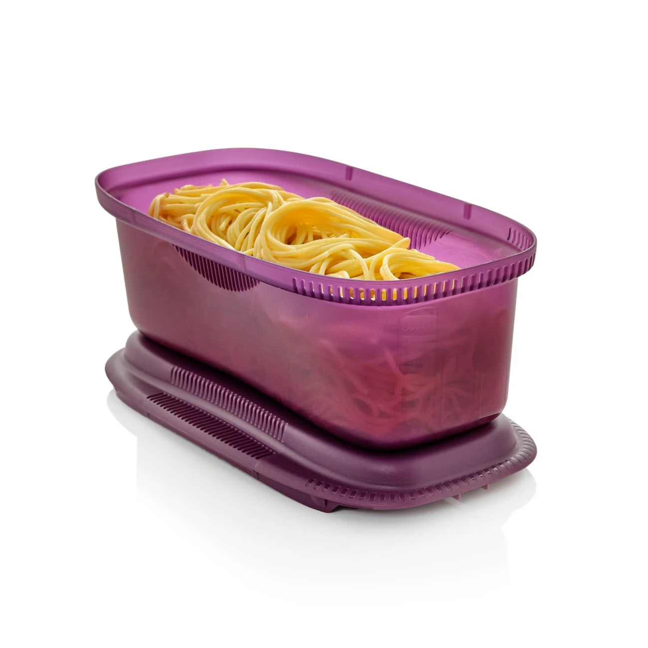 Mikro-Pastameister 1,9 L von der Marke Tupperware / in der Farbe Lila / Pasta in wenigen Minuten aus der Mikrowelle / Ideal für schnelles und Gesundes last Minute Essen / zum Kochen, Abseihen, Schwenken und Servieren / hier online kaufen