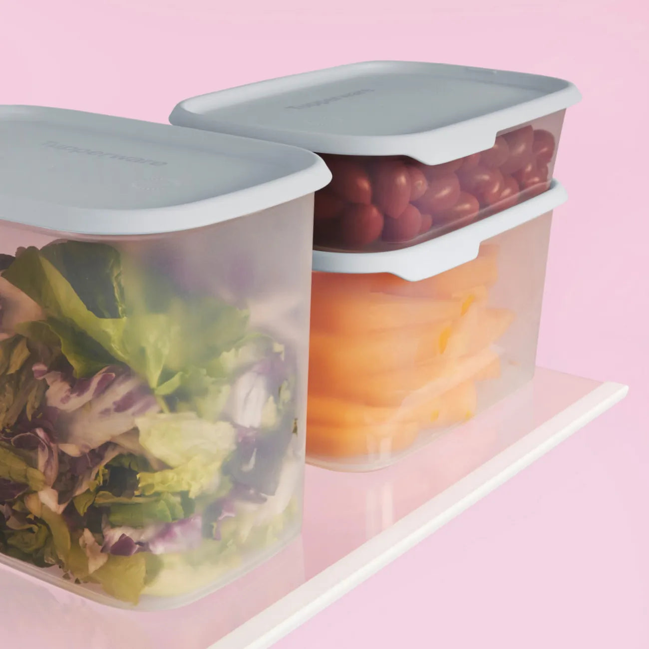 One Touch Fresh rechteckig 2,8 L mit Deckel in Grau von der Marke Tupperware / Vorratsdose / mit Luft-, Wasser- und Aromadichtem Deckel / leicht zu schließen / Ideal zum Lebensmittel Aufbewahren & Frischhalten / mit Praktischer Klarsichtblende / ineinander und aufeinander Stapelbar / Hier direkt online kaufen 