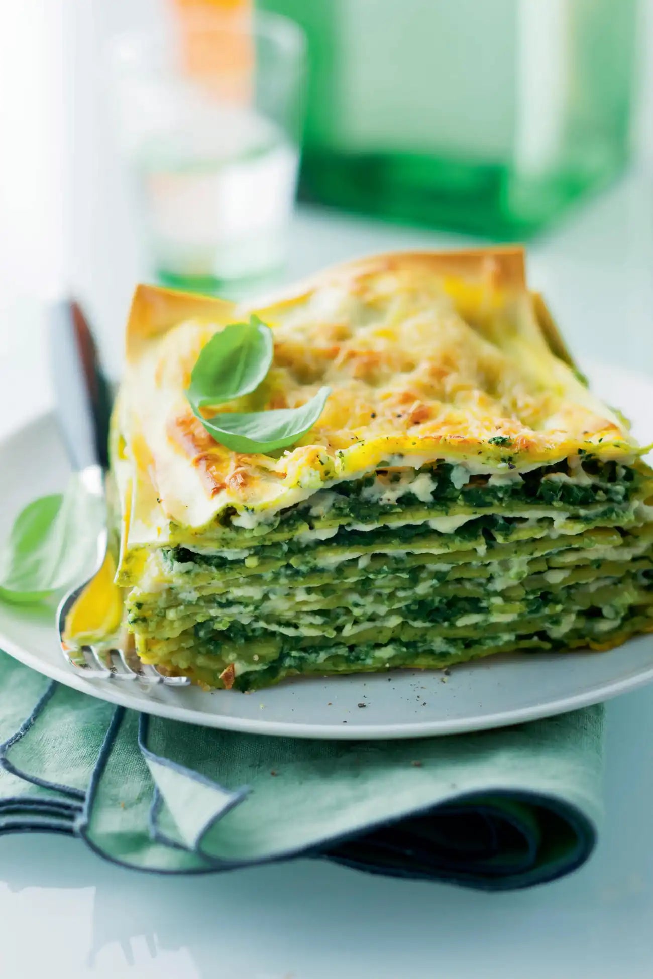 UltraPro Kastenform 1,8 L von der Marke Tupperware / geeignet für Mikrowelle und Backofen / ideal für Brote, Kuchen und leckere Pasteten oder Aufläufe / für gleichmäßiges Garen / Hier direkt online kaufen