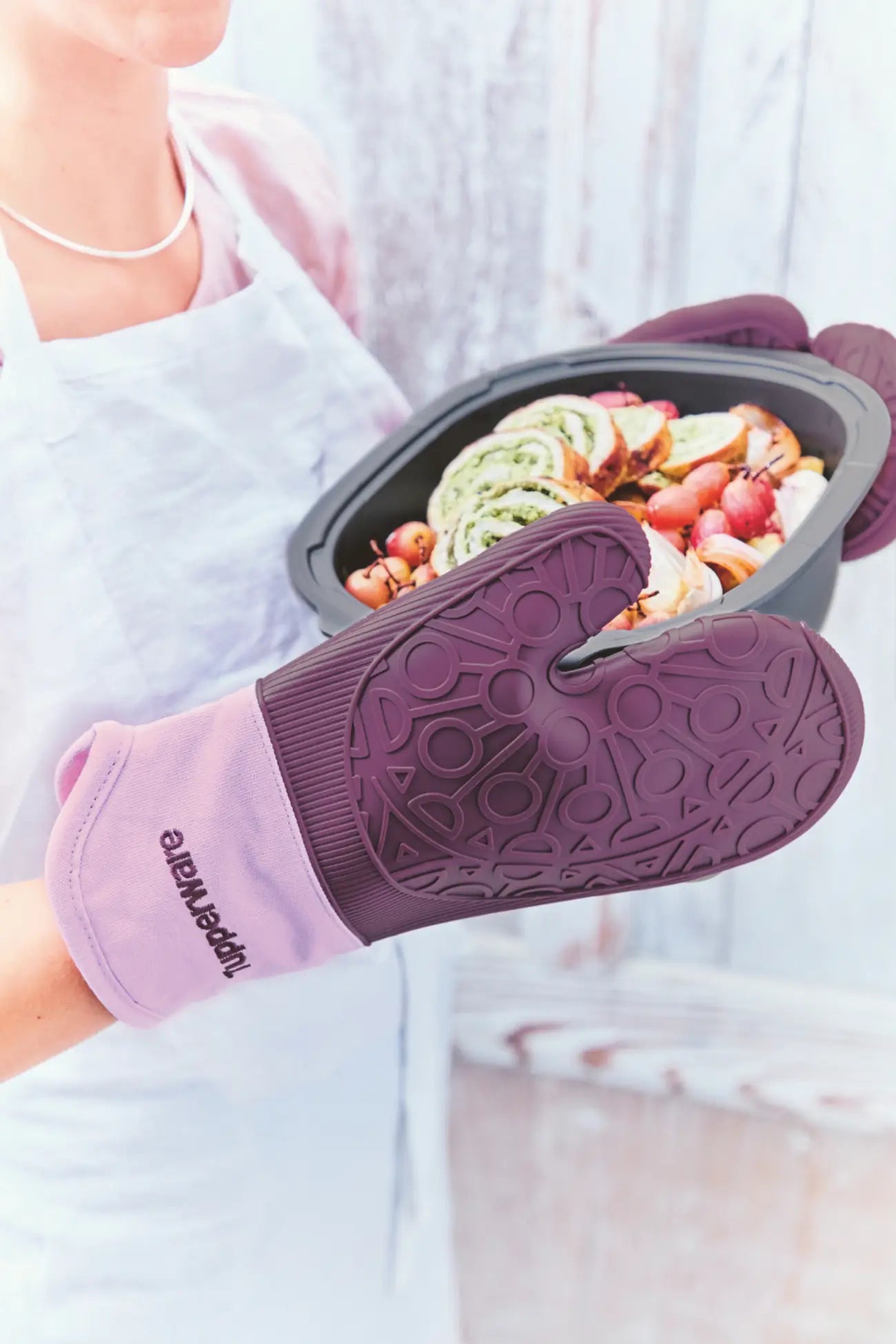 UltraPro Gartopf von der Marke Tupperware / leichter als Guseisern / für Mikrowelle und Backofen / Hier direkt online kaufen