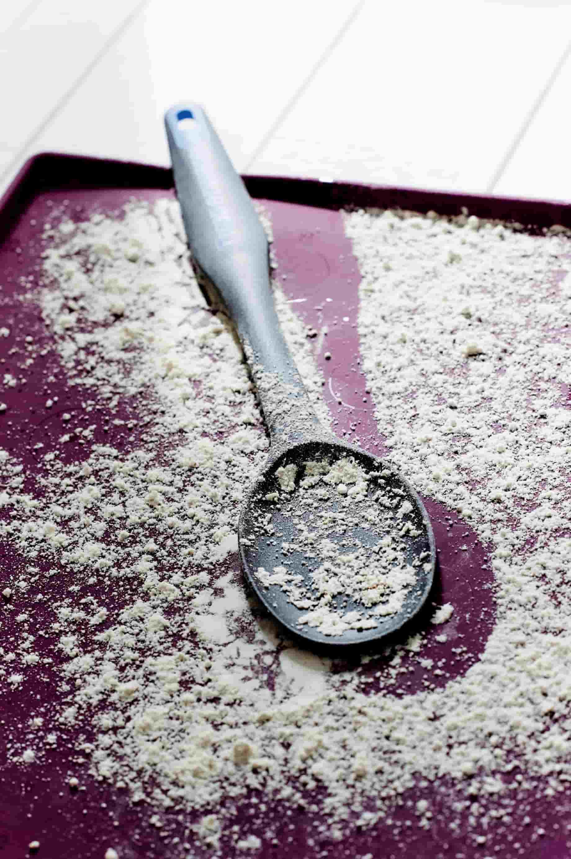 Griffbereit Kochlöffel von der Marke Tupperware / mit ergonomischen Griff / Perfekt zu m rühren und herstellen von Teig / Hier direkt online kaufen