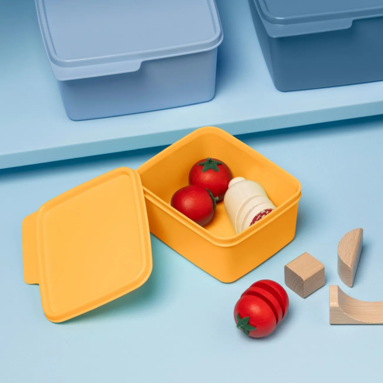 Basic Line 500ml Behälter von der Marke Tupperware / in der Farbe Orange / Aufbewahrungs- und Frischhalte Behälter / mit Lasche am Deckel zum einfachen Öffnen / für den Kühlschrank geeignet / Hier direkt online kaufen