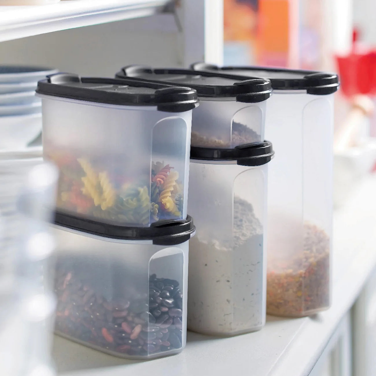 Eidgenosse 1,1 Liter oval von der Marke Tupperware / Vorratsbehälter / Aufbewahrungsbehälter / Ovale Vorratsdose / Modular Stapelbar / Deckel mit zwei Schütten / Hier direkt online kaufen