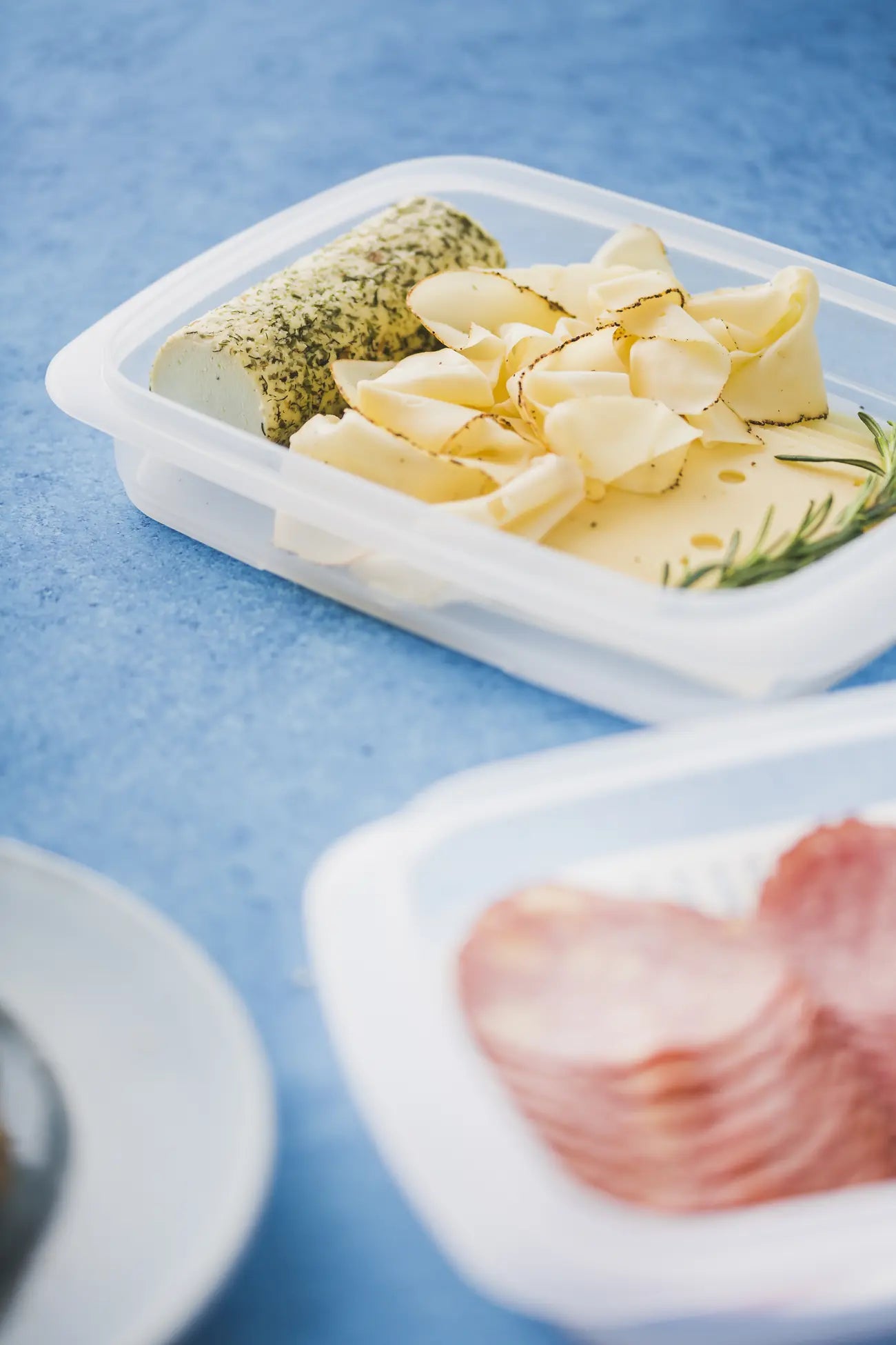 Cool n Fresh Set (4) Condens Control von der Marke Tupperware / Ideal zum Frischhalten von Käse, Wurst, Fisch und Fleisch im Kühlschrank / Frischhaltebehälter für den Kühlschrank / Hier direkt online kaufen
