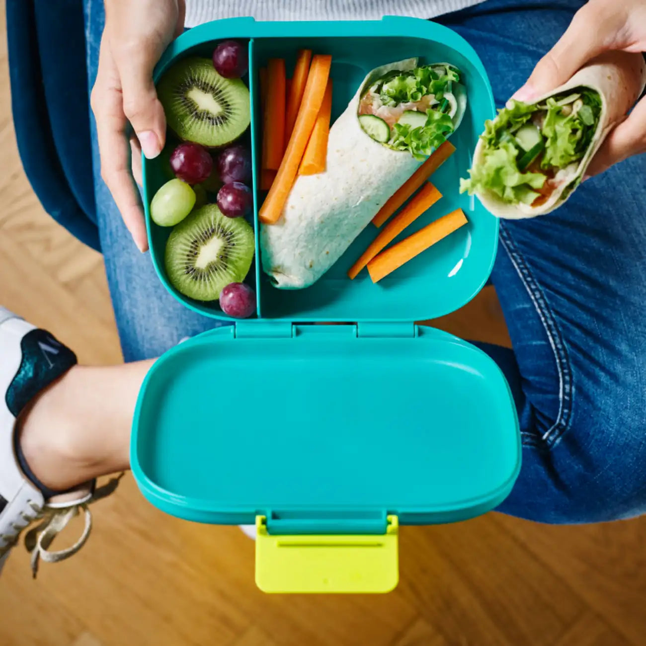 Eco+ 1-2-3 Lunchbox von der Marke Tupperware / in der Farbe Grün / Perfekt für Schule, Uni und Kindergarten / Hier direkt online kaufen
