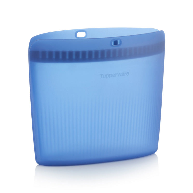 Ultimate Silikon Bag L von der Marke Tupperware / in der Farbe Blau / Kühl- und Gefriergeeignet / Auslaufsicher / Mikrowellen & Backofen geeignet / Gefrierbeutel / Ineinander machbar / Hier direkt online kaufen 