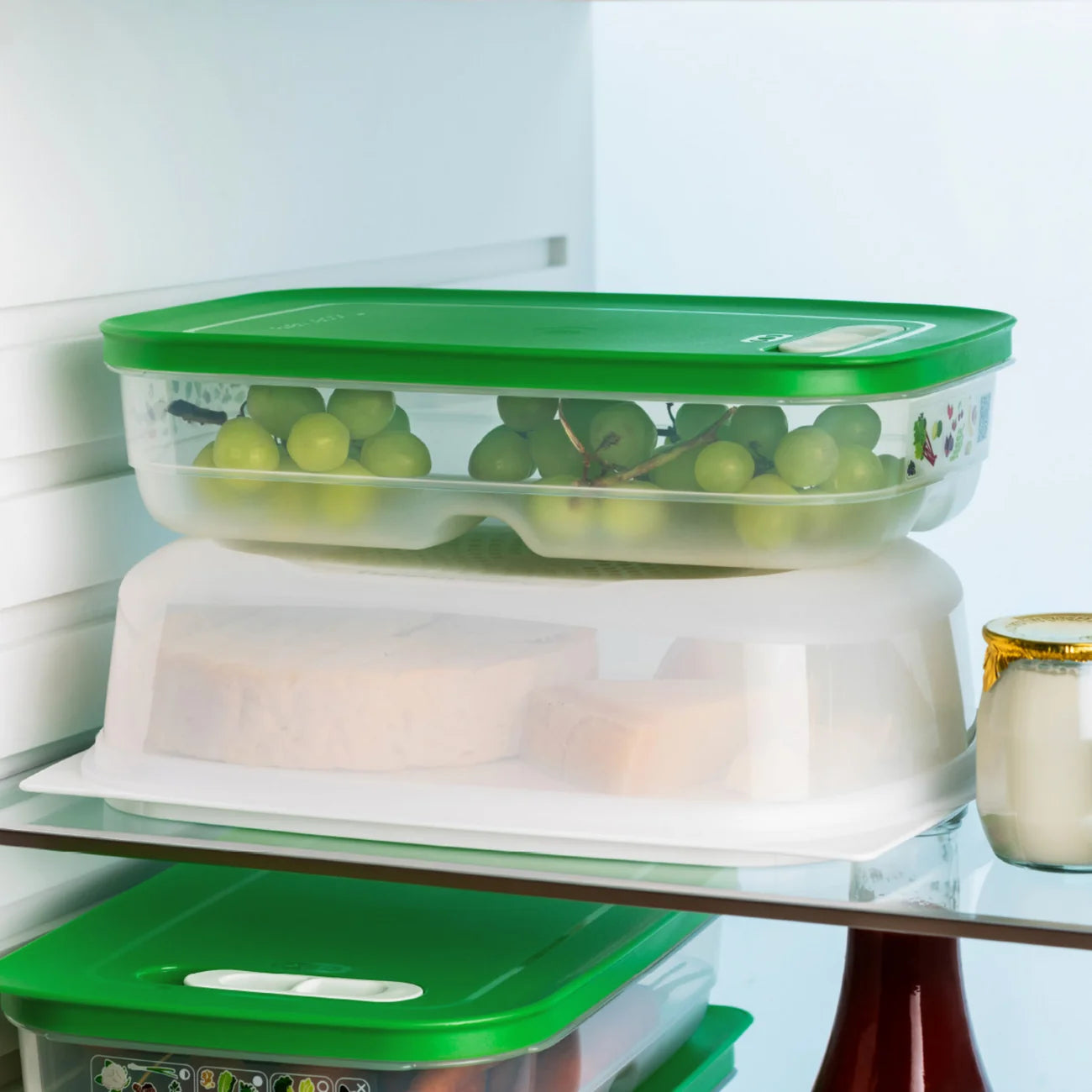 KäseMax 2 von der Marke Tupperware / Käse Behälter für den Kühlschrank / Frischhaltebehälter / mit Integrierter Servierplatte / mit CondensControl Filter / Hier direkt online kaufen 