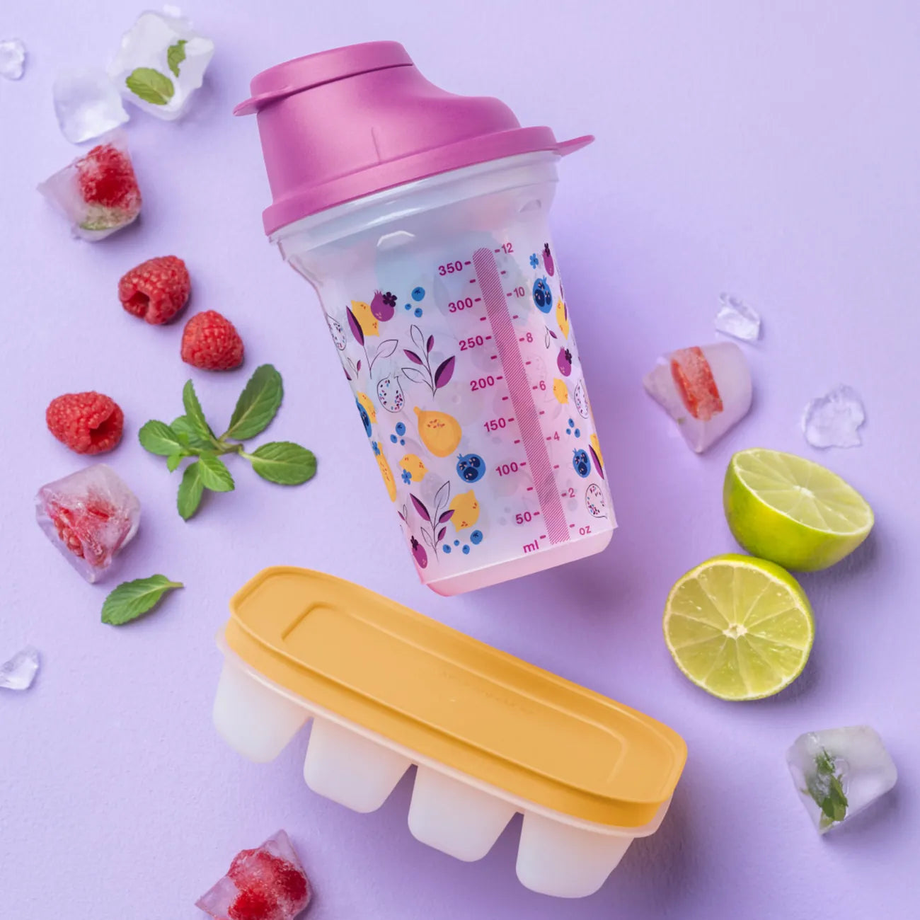 Eis Kristall Gefrierbehälter von der Marke Tupperware / für 12 Eiswürfel / genauso Ideal zum Einfrieren von kleineren Resten / aus Flexiblen Material / Hier direkt online kaufen