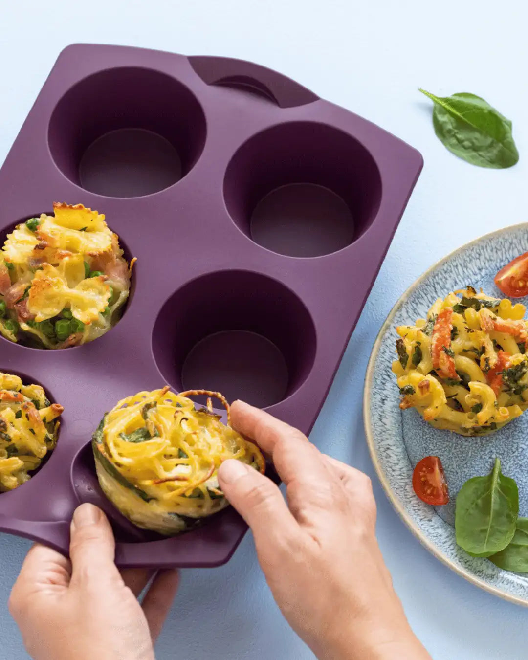 Silikonform Easyplus von der Marke Tupperware / Silikonform / sehr gute Antihafteigenschaften für perfekte Ergebnisse / Backform / von -25° bis 220° geeignet / Hier direkt online kaufen