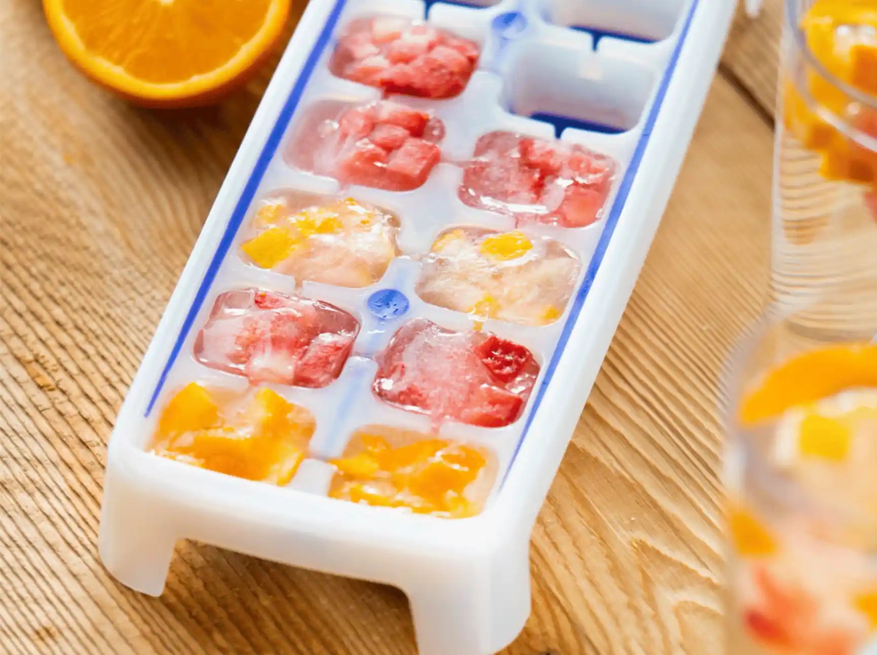 Eiswürfler von der Marke Tupperware / Eiswürfel Behälter / Hier direkt online kaufen