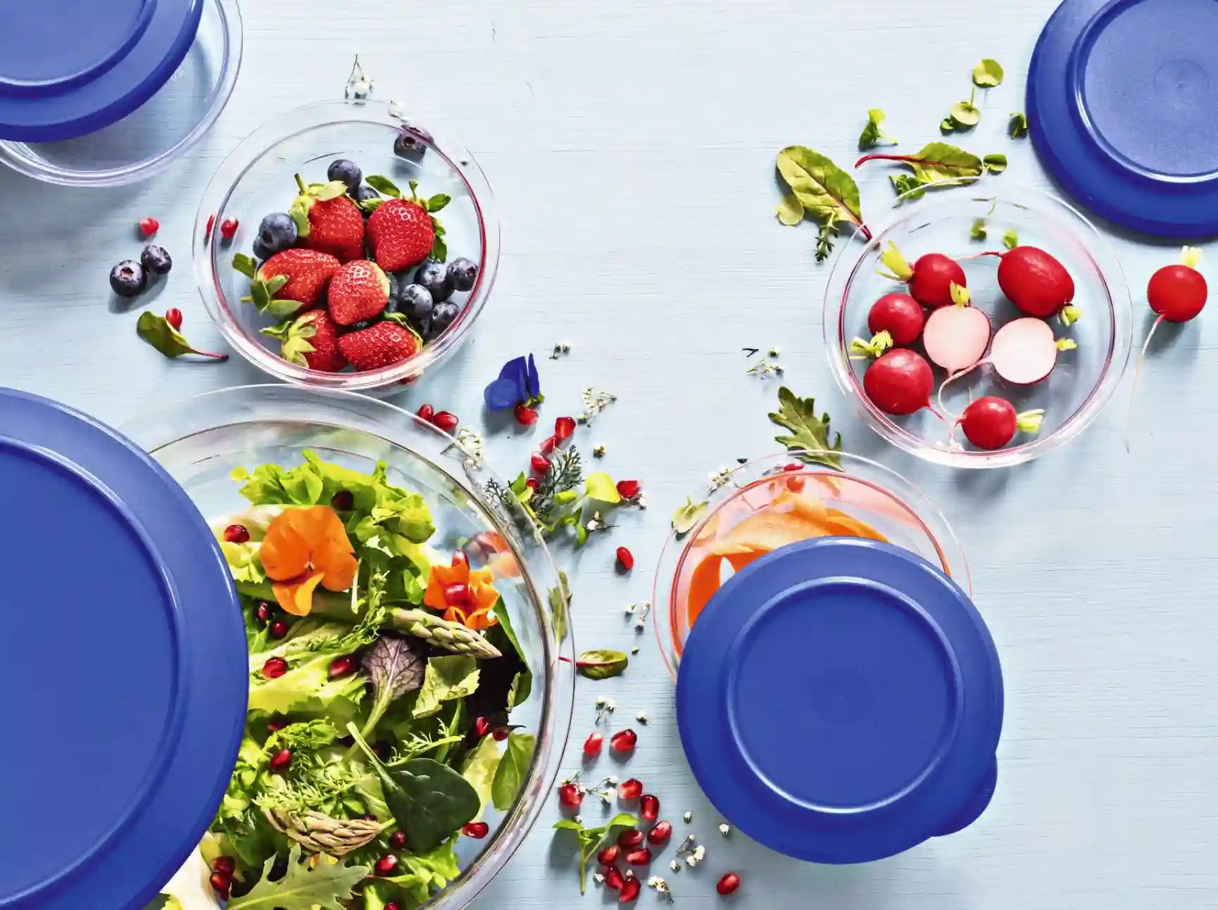 Tafelperlen von der Marke Tupperware / in der Farbe Transparent/ Blau / Servierschüssel / Hier direkt online kaufen