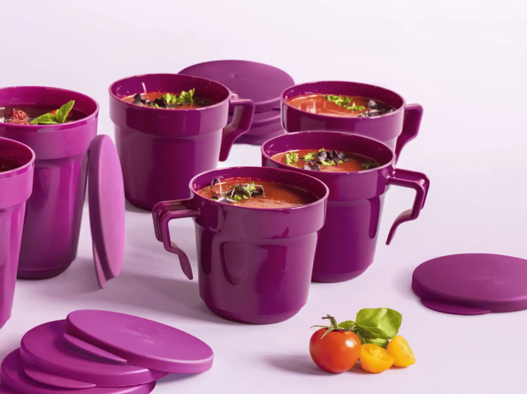 Aloha Tasse 350ml von der Marke Tupperware / Praktisch und Stylischer Picknick Becher / Tasse / in der Farbe Lila / mit Deckel der vor Auslaufen und Insekten Schützt / Hier direkt online kaufen 