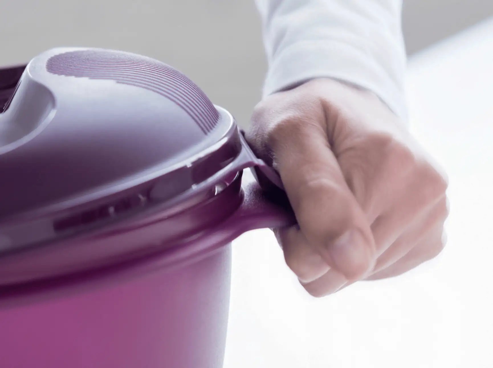 Mikro Meister von der Marke Tupperware /  energiesparend / Mikrowellen Schnellkochtopf / Hier direkt online kaufen